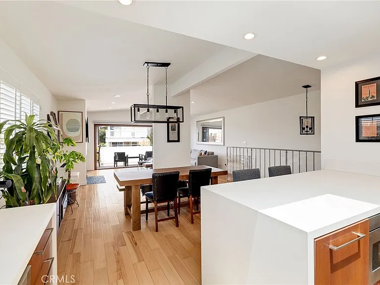 1214 1st Pl — Photo 32