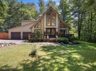 110 Anna Rd, Blakeslee, PA 18610