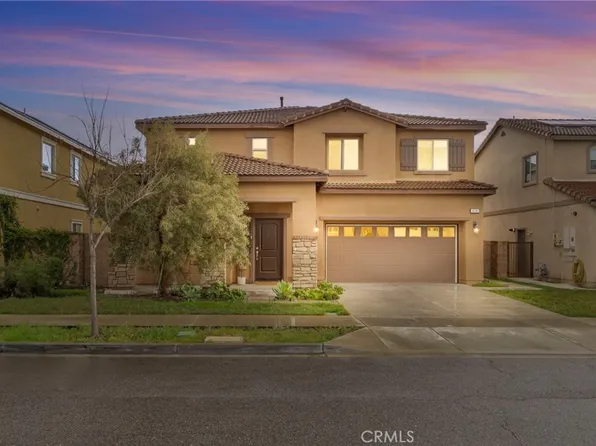 16741 Buttonwood Ln, Fontana, CA 92336