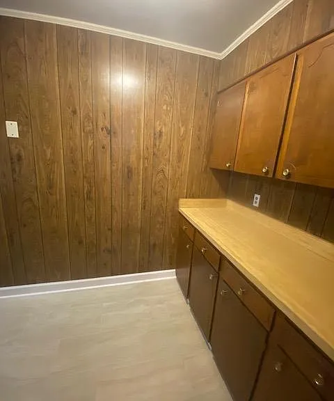 306 Mittie St — Photo 5