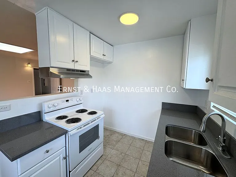 840 Walnut Ave #D — Photo 7