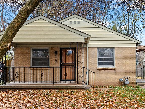 2nd image of 4707 N Primrose Ave