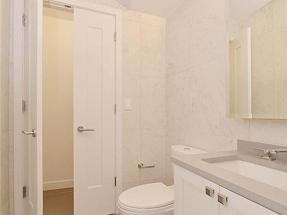 5th image of 330 E 38th St APT 11B
