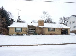 659 Garfield Ave, Mount Morris, MI 48458