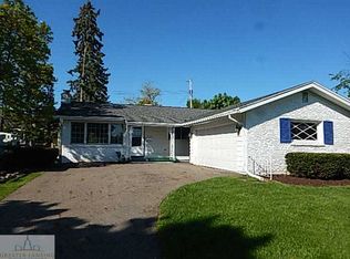 1619 Briarwood Dr, Lansing, MI 48917