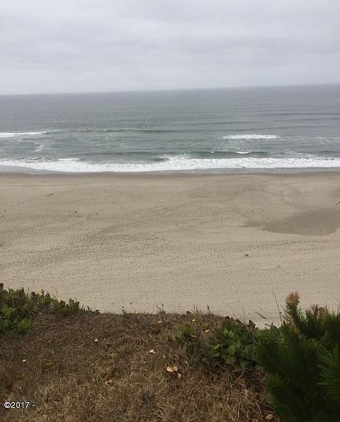 1st image of 2100 NW Inlet Ave