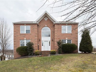 201 Emily Dr, Cranberry Township, PA, 16066