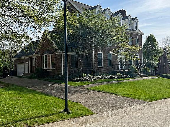 3rd image of 1184 Taborlake Dr
