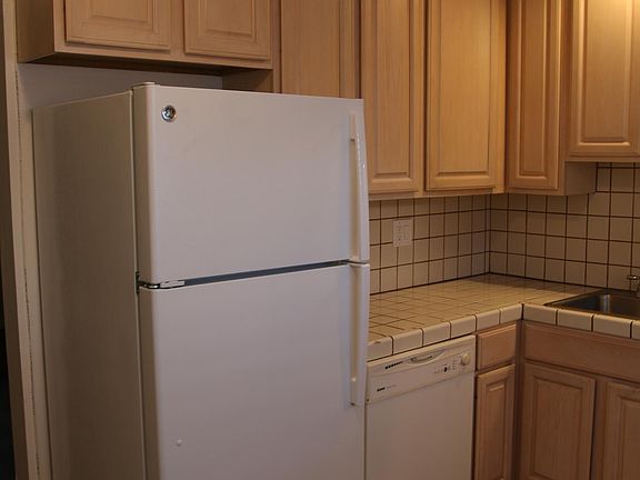 5th image of 2374 Pruneridge Ave APT 2