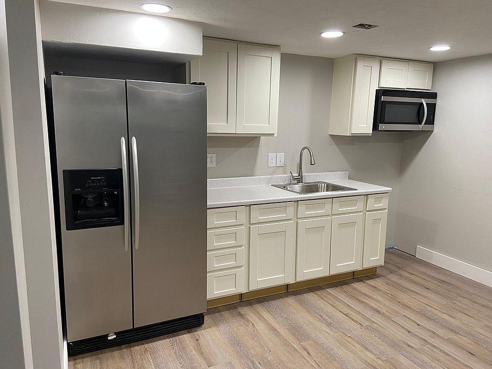 1st image of 734 Sunny Ln #2
