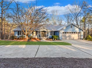 5067 McKinzey Ln, Flowery Branch, GA 30542