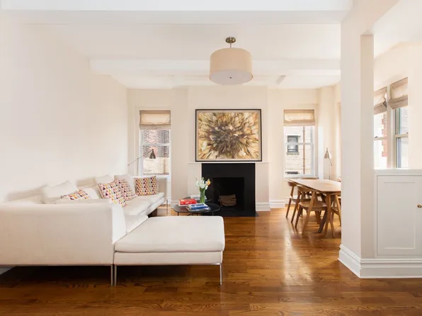 25 Fifth Avenue image 1 of 16