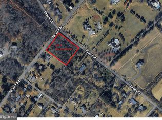 1 Green St, Sellersville, PA 18960