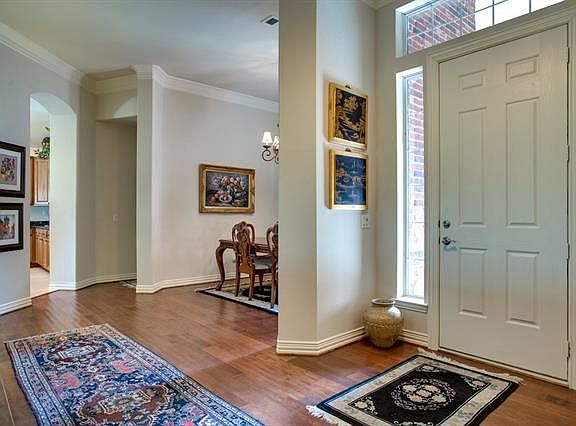 5th image of 9908 Crestridge Dr