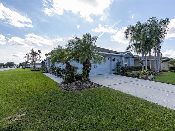 3rd image of 10154 Old Tampa Bay Dr