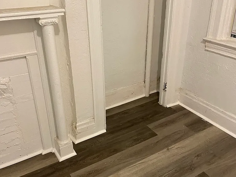 228 Wick St — Photo 5