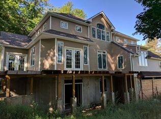 84 Ogden Pl, Dobbs Ferry, NY 10522