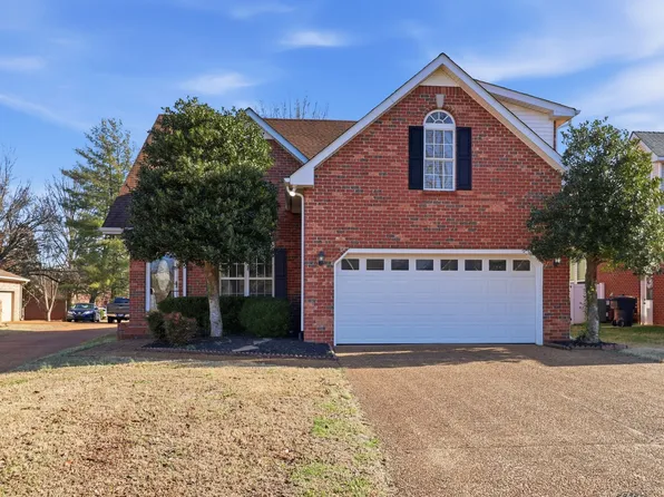 2418 Taylor Close, Murfreesboro, TN 37130