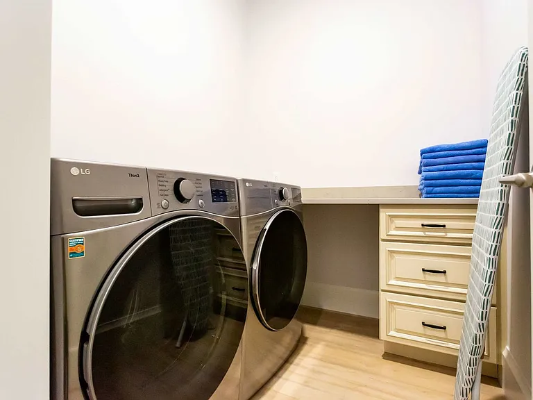 Laundry Room Cabinet