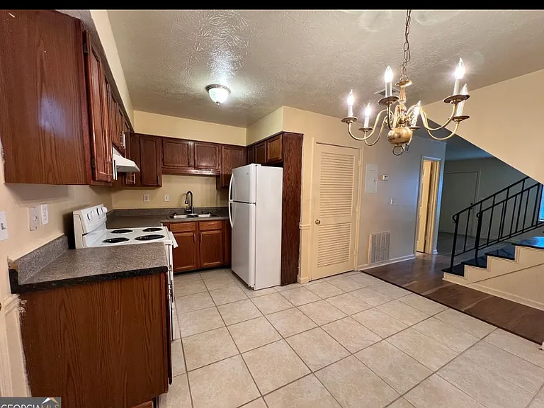 2691 Evans Mill Dr #EAST — Photo 11