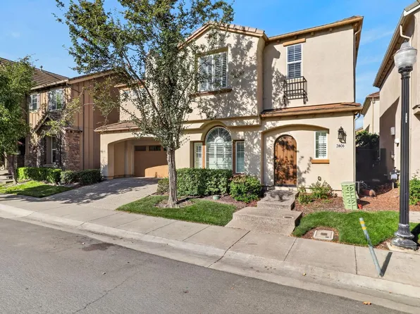 2806 Maybrook Dr, Sacramento, CA 95835