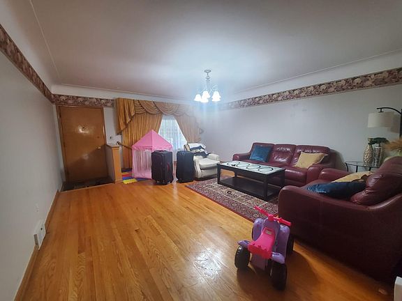 4th image of 26726 Haverhill Dr