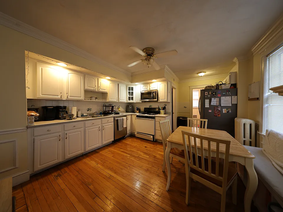 57 Riverdale St #1
