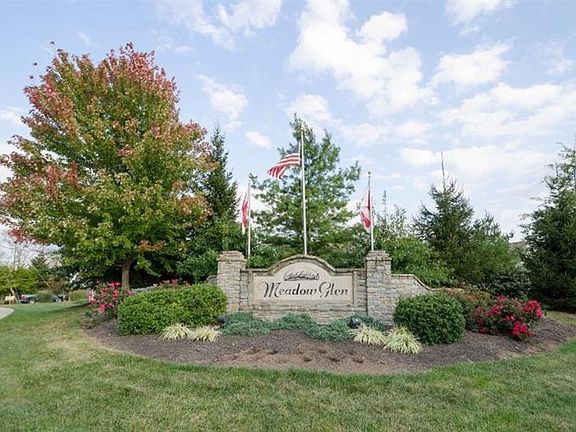 2nd image of 10173 Meadow Glen Dr #132