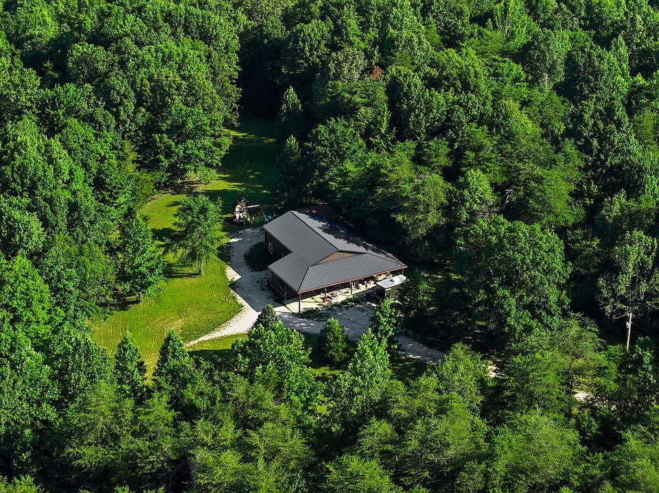 1st image of 180 Meredith Ridge Rd