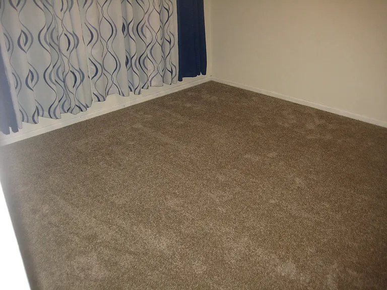 467 S Downey Rd #H — Photo 12