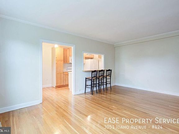 5th image of 3051 Idaho Ave NW APT 424