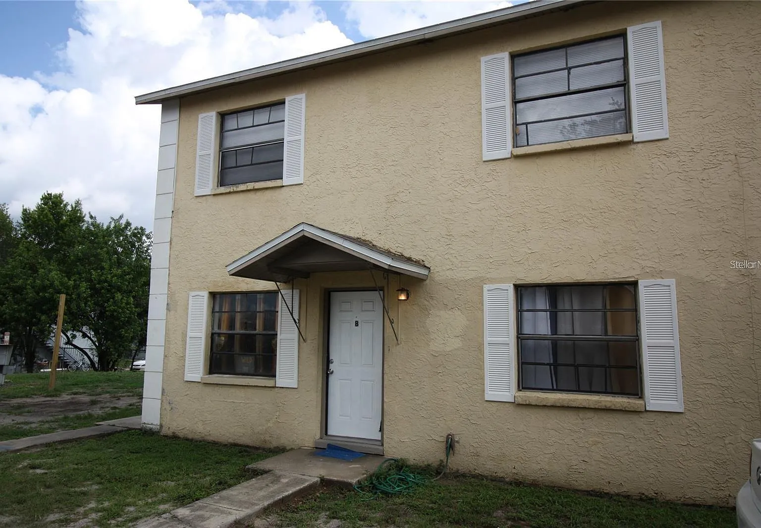 50th Street North 9418 - B — Photo 1