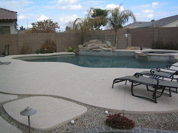 2nd image of 4111 S Kerby Way