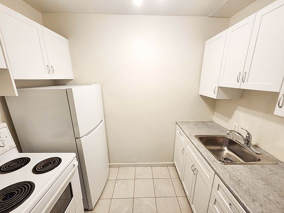 5th image of 1162 Memorial Dr NW #114