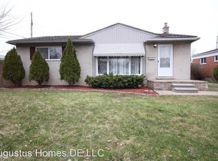 8584 Blackburn Dr, Westland, MI 48185