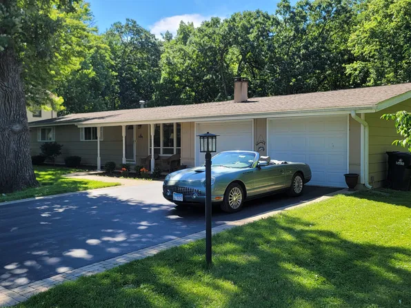 2127 Salem Ave, Johnsburg, IL 60051