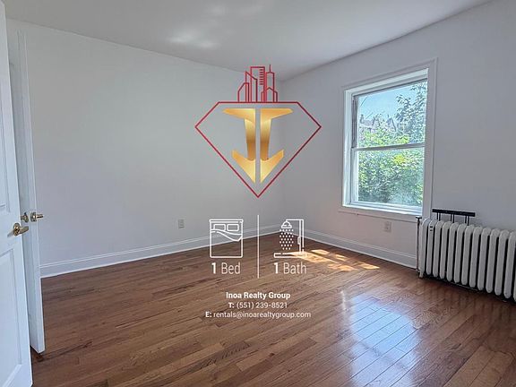 5th image of 11 Gifford Ave APT 1C