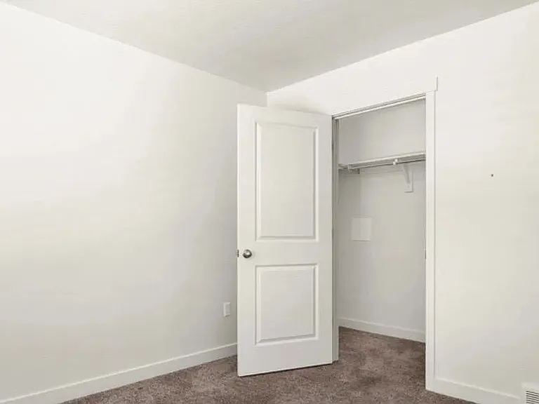 1456 S 615 W — Photo 17