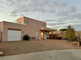 1450 Santiago Loop, Santa Fe, NM 87507