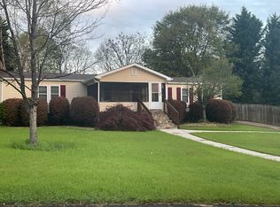 161 Brentwood Ln, Locust Grove, GA 30248