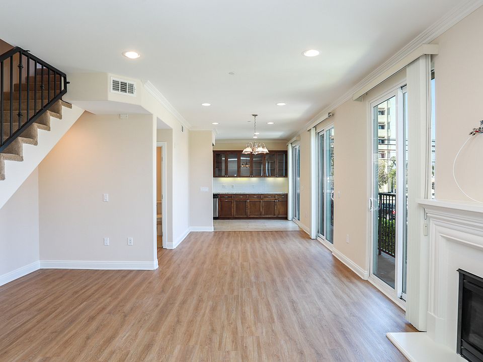 1st image of 1409 S Beverly Dr APT 1