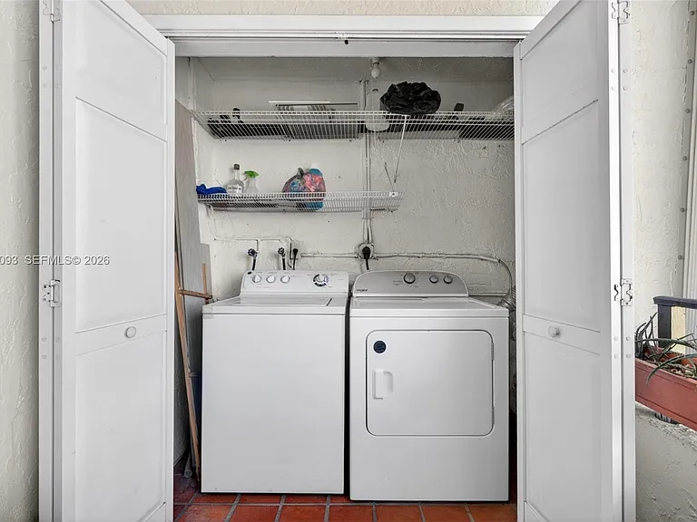 10845 NW 7th St #15-21 — Photo 25