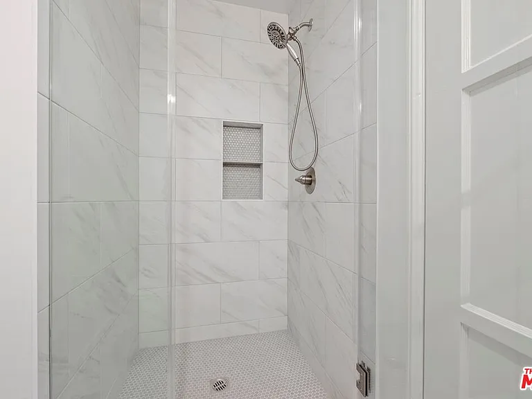 1250 S Crescent Hts #2 — Photo 11