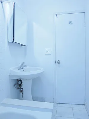 Rented by City & Suburban | media 4