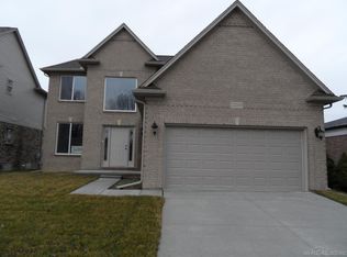 22233 Violet Saint, Saint Clair Shores, MI