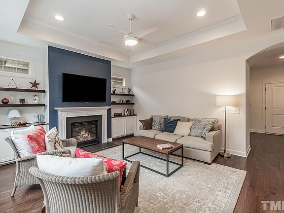 5th image of 229 Ellisview Dr