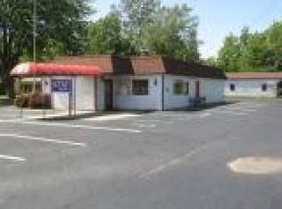 174 E Chicago St, Quincy, MI 49082