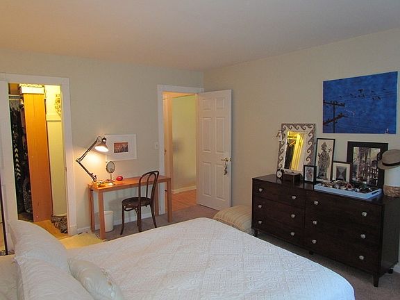 4th image of 59 Roseland Ave APT 25