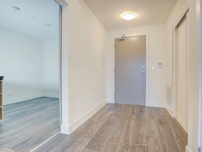 188 Fairview Mall Dr #219 — Photo 25