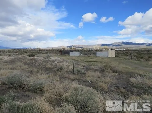 2 N 2nd St, Winnemucca, NV 89445